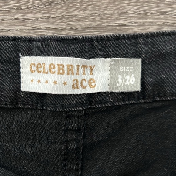 Celebrity Ace High Waisted Jegging Shorts (Size 3/26) - Picture 4 of 5